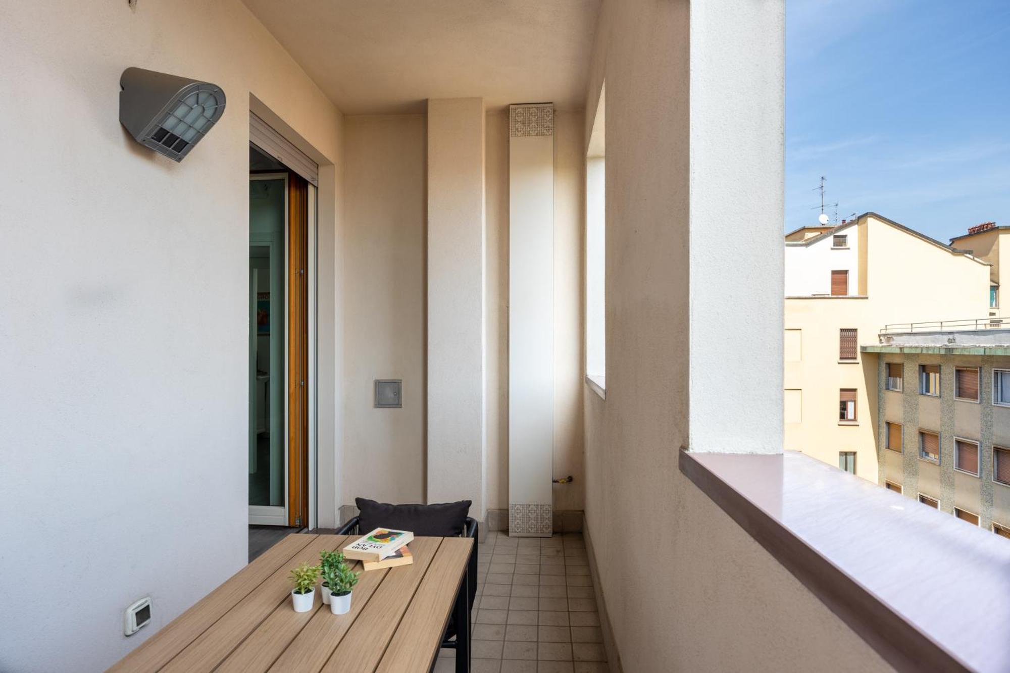 Bocconi'S Nest - Close To Duomo With Terrace Milano Dış mekan fotoğraf